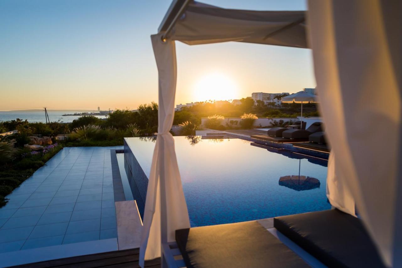 Love Bridge Seaview Villas アヤナパ エクステリア 写真