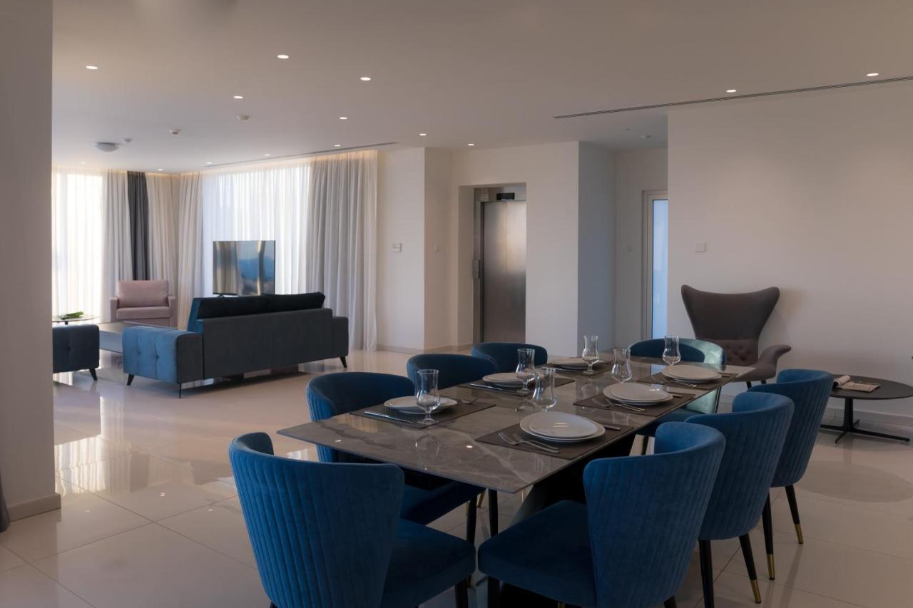 Love Bridge Seaview Villas アヤナパ エクステリア 写真